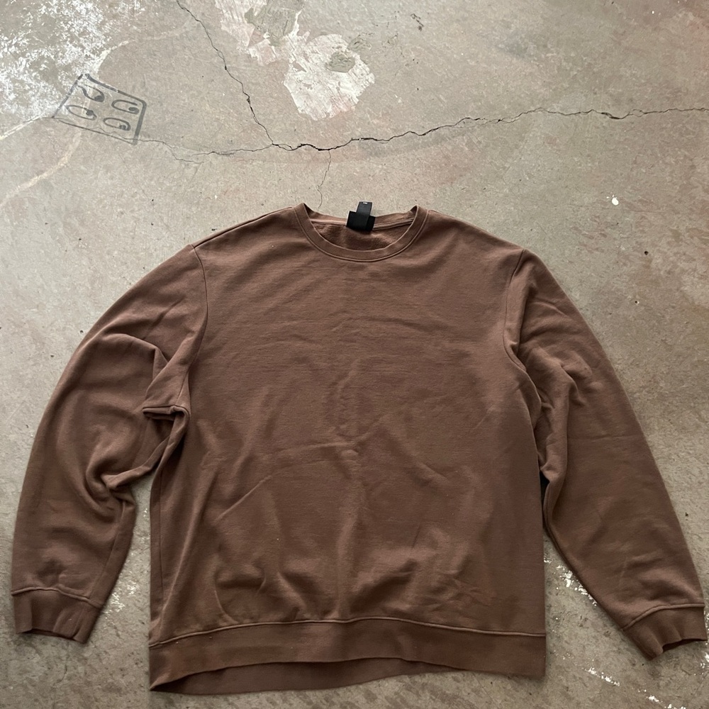 H&M Men's Cocoa Crewneck Sweater